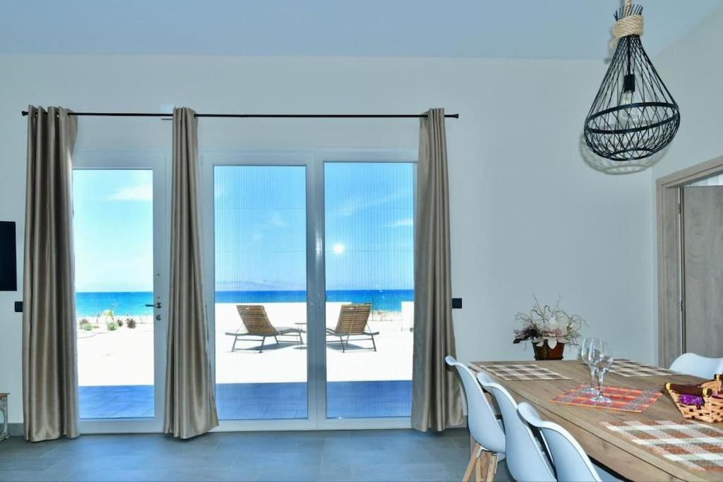 Lambou Beach Sunset Soroni Exterior photo